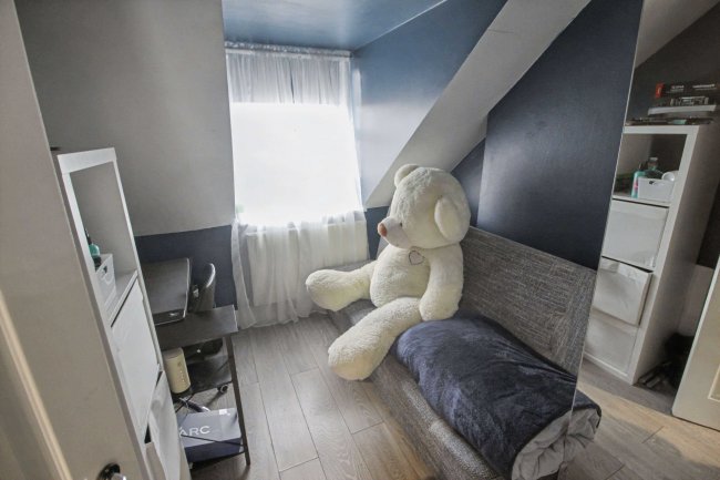 Flat 8, 77 - 78 Royal Parade, Eastbourne, BN22 7AF 7