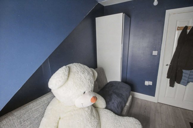 Flat 8, 77 - 78 Royal Parade, Eastbourne, BN22 7AF 7