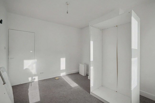 94 Lansdowne Road, Leicester LE2 8AR 3