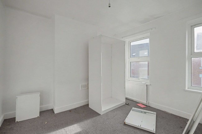 94 Lansdowne Road, Leicester LE2 8AR 3