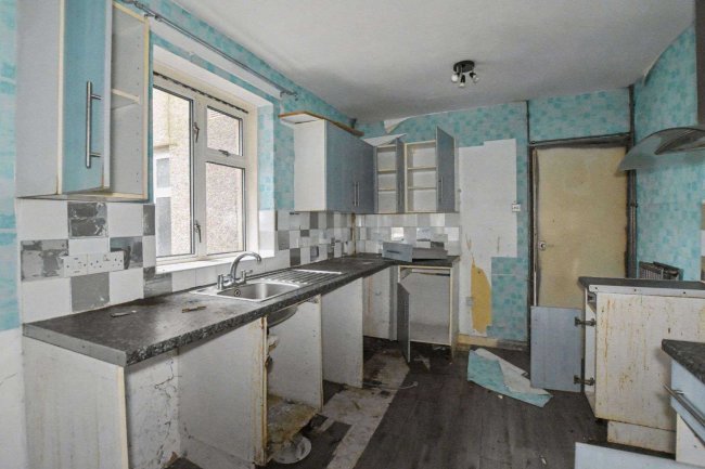 108 Magpie Hall Lane, Bromley BR2 8JG 8