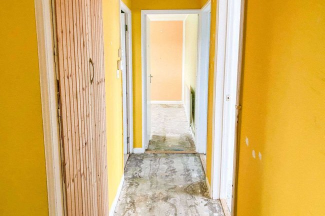 Flat 165 Henson Park, Chard, TA20 1NL 10