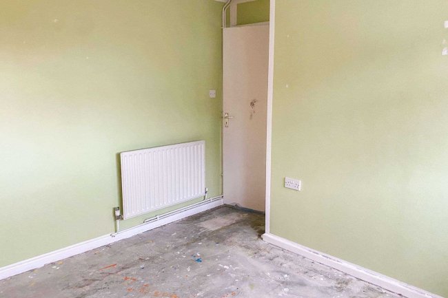 Flat 165 Henson Park, Chard, TA20 1NL 10