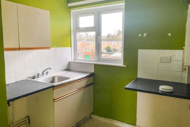 Flat 165 Henson Park, Chard, TA20 1NL 10