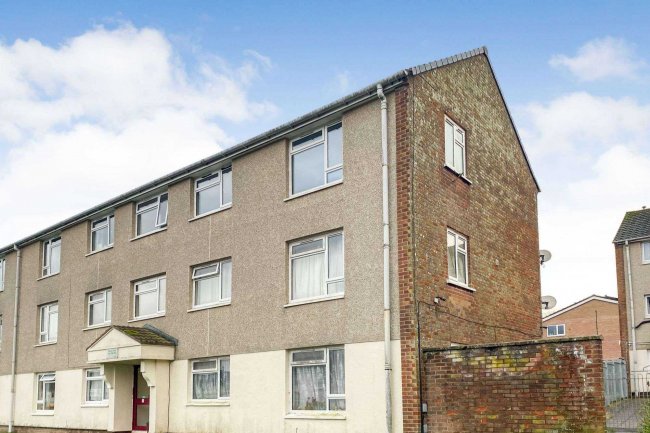 Flat 165 Henson Park, Chard, TA20 1NL 10