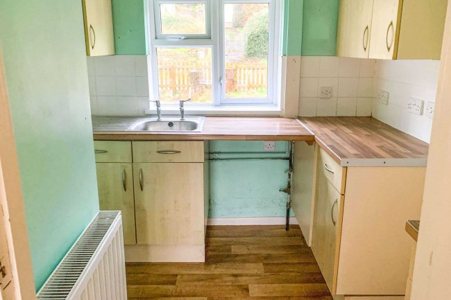 1 Kale Street, Batcombe, Shepton Mallet, BA4 6AD 1