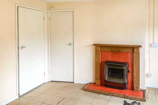 1 Kale Street, Batcombe, Shepton Mallet, BA4 6AD 1