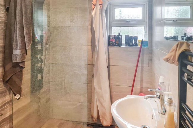 43 Sandling Road, Maidstone, Kent ME14 2RH 4