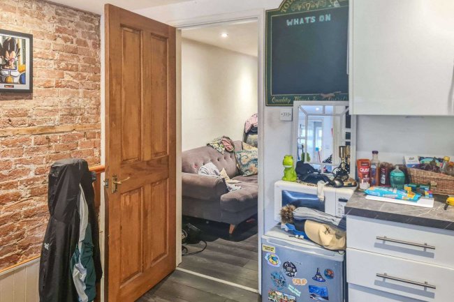 43 Sandling Road, Maidstone, Kent ME14 2RH 4