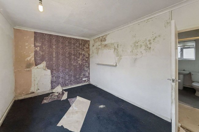 23 Kentmere Drive, Middleton, Manchester, M24 5LQ 8