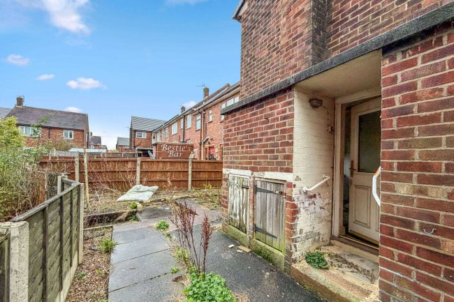 23 Kentmere Drive, Middleton, Manchester, M24 5LQ 8