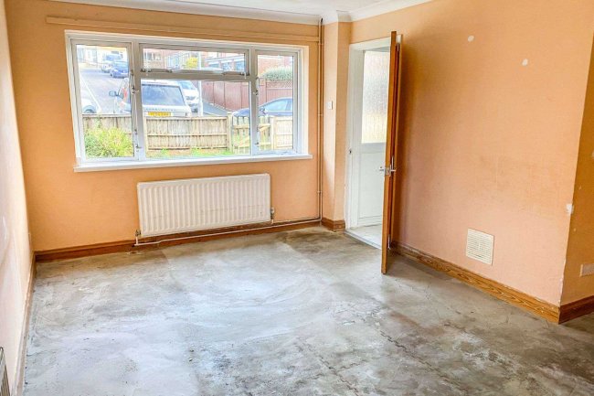 90 Monmouth Road, Yeovil, Somerset, BA21 5NW 10