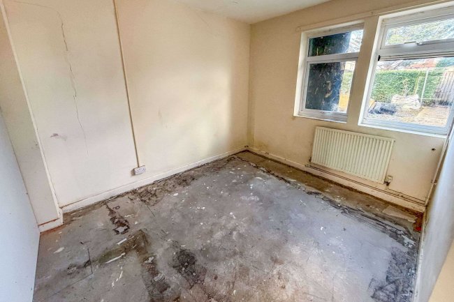 22 Brooklands, Brinkworth, Chippenham, Wiltshire, SN15 5BA 5