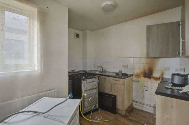 Flats 1-4, 1-3 Hampden Road, Tottenham, London N17 0AY 3