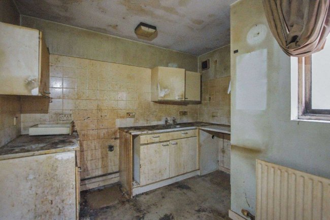 Flats 1-4, 1-3 Hampden Road, Tottenham, London N17 0AY 3