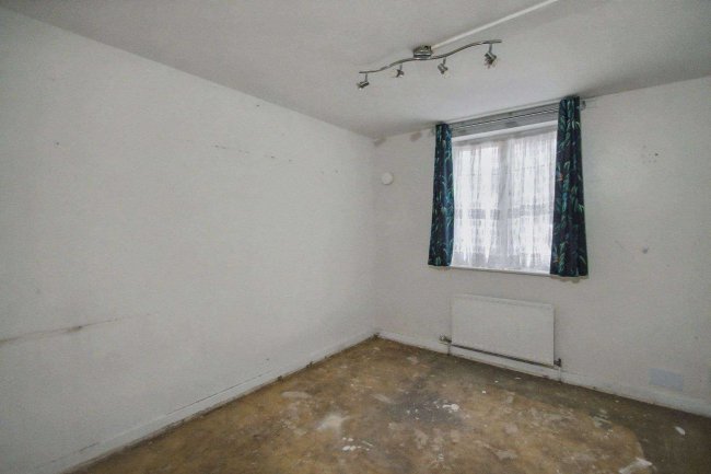 Flats 1-4, 1-3 Hampden Road, Tottenham, London N17 0AY 3