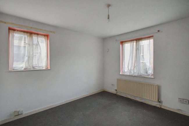 Flats 1-4, 1-3 Hampden Road, Tottenham, London N17 0AY 3