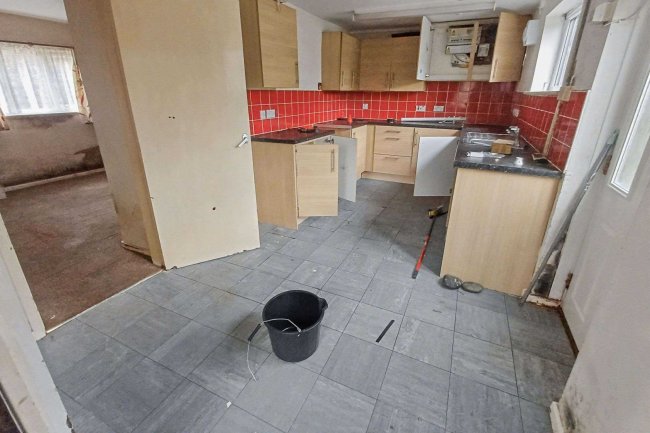 Marshgate Cottage, Warrington Road, Runcorn, WA7 1RB 3