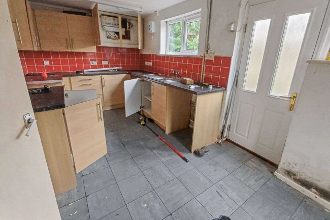 Marshgate Cottage, Warrington Road, Runcorn, WA7 1RB 3