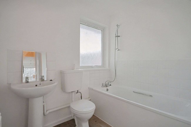 43 Joys Road, Three Legged Cross, Wimborne, Dorset, BH21 6SJ 7