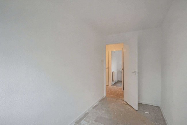 43 Joys Road, Three Legged Cross, Wimborne, Dorset, BH21 6SJ 7