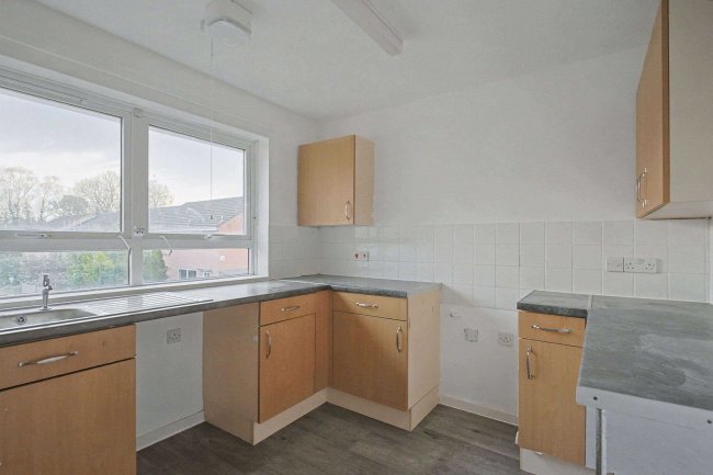 43 Joys Road, Three Legged Cross, Wimborne, Dorset, BH21 6SJ 7