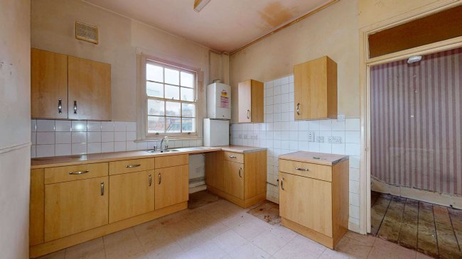 Flat 2, 35 Harewood Avenue, Marylebone, London, NW1 6LE 5