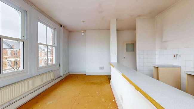 17F St Helens Gardens, North Kensington, London, W10 6LW 5