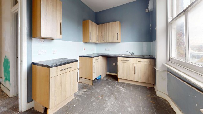 Flat C, 32 Albion Road, Stoke Newington, London, N16 9PH 6