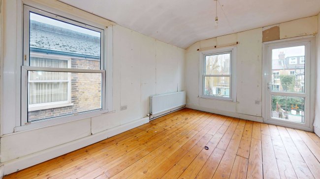 Flat A, 102 Midmoor Road, Balham, London, SW12 0ET 5