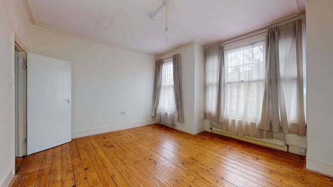 Flat A, 102 Midmoor Road, Balham, London, SW12 0ET 5