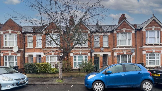 Flat A, 102 Midmoor Road, Balham, London, SW12 0ET 5