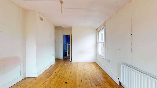 Flat A, 102 Midmoor Road, Balham, London, SW12 0ET 5