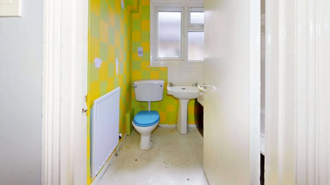 Flat A, 102 Midmoor Road, Balham, London, SW12 0ET 5