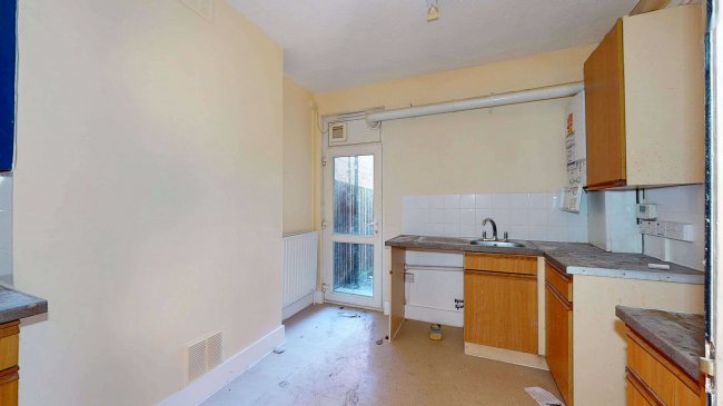 Ground Floor Flat and Flat A, 114 Midmoor Road, Balham, London, SW12 0ET 1