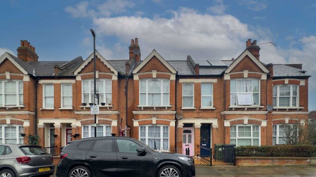Ground Floor Flat and Flat A, 114 Midmoor Road, Balham, London, SW12 0ET 1
