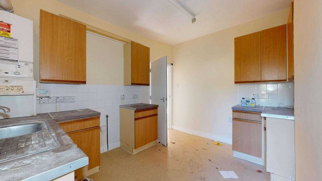 Ground Floor Flat and Flat A, 114 Midmoor Road, Balham, London, SW12 0ET 1