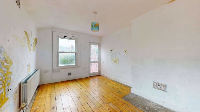 Ground Floor Flat and Flat A, 114 Midmoor Road, Balham, London, SW12 0ET 1