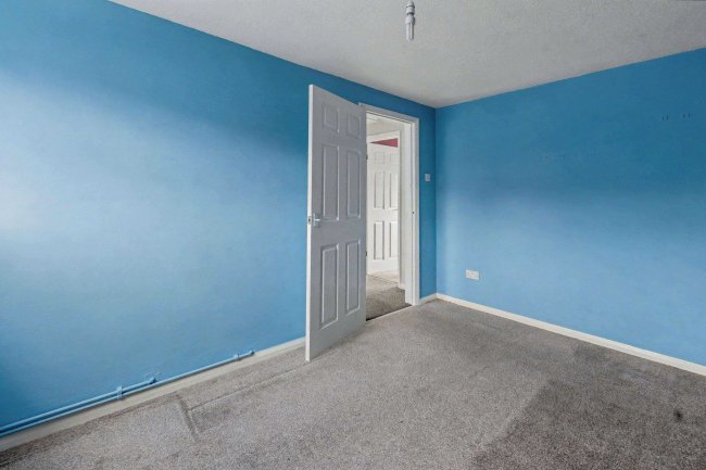 Flat 69 Sutton Field, Whitehill, Bordon, GU35 9BS 2