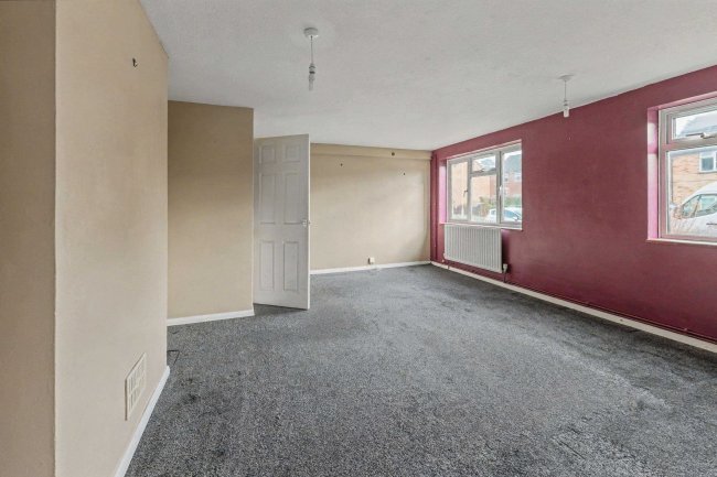 Flat 69 Sutton Field, Whitehill, Bordon, GU35 9BS 2