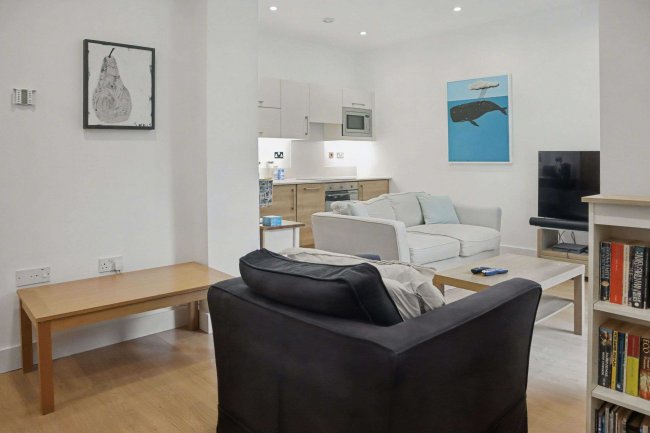 Flat 59, 3 Cornell Square, Nine Elms, London, SW8 2ER 3