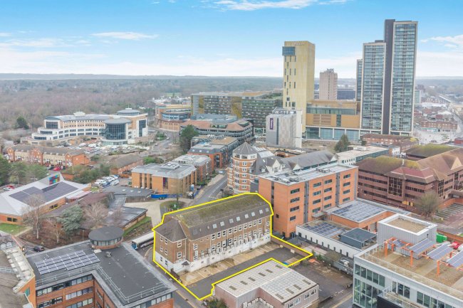 Technology House, Goldsworth Road, Woking, GU21 6LE 9