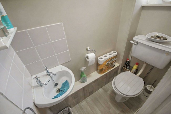 44 Kent Road, St Leonards-on-Sea, East Sussex, TN38 9QJ 6