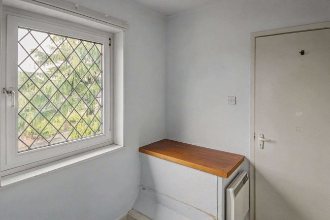 76 Five Stiles Road, Marlborough, Wiltshire, SN8 4BE 3