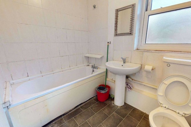 Flat 20, Camelot House, London, NW1 9AR 10