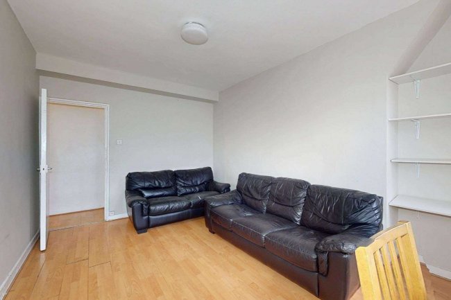 Flat 20, Camelot House, London, NW1 9AR 10