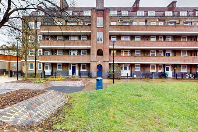 Flat 20, Camelot House, London, NW1 9AR 10