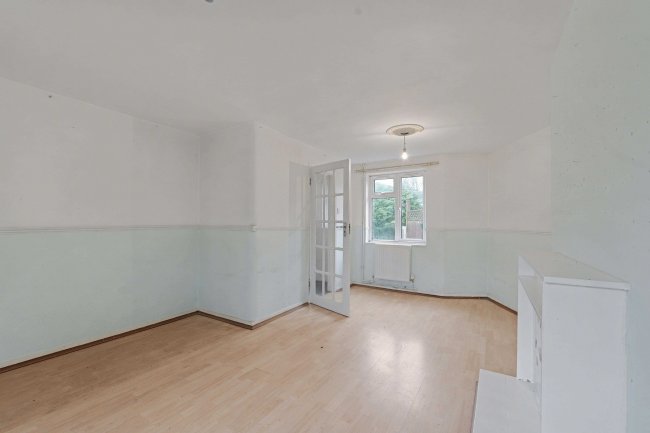 38 Victoria Road, Ascot, SL5 9DB 1