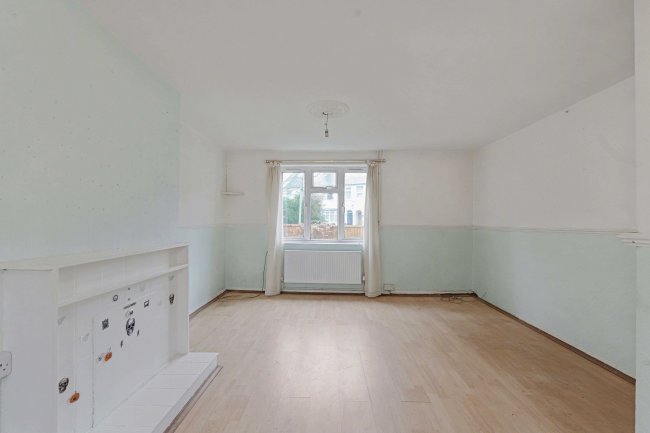 38 Victoria Road, Ascot, SL5 9DB 1