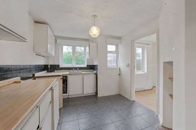 38 Victoria Road, Ascot, SL5 9DB 1